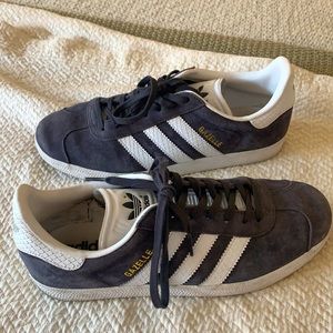 Adidas gazelle sneakers